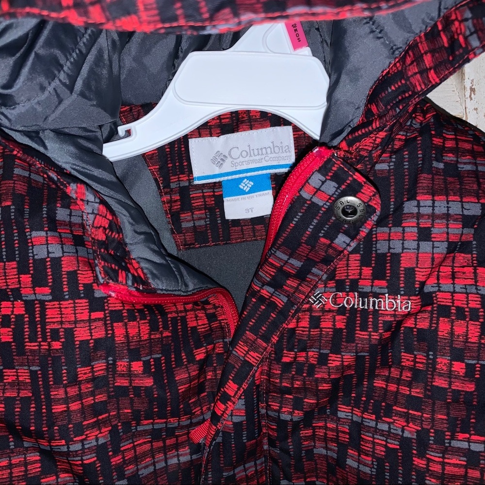 Columbia Red Print Kids Snow jacket 3T